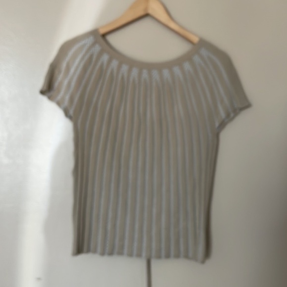 Emporio Armani Bi-Color Ribbed Top - Picture 4 of 5